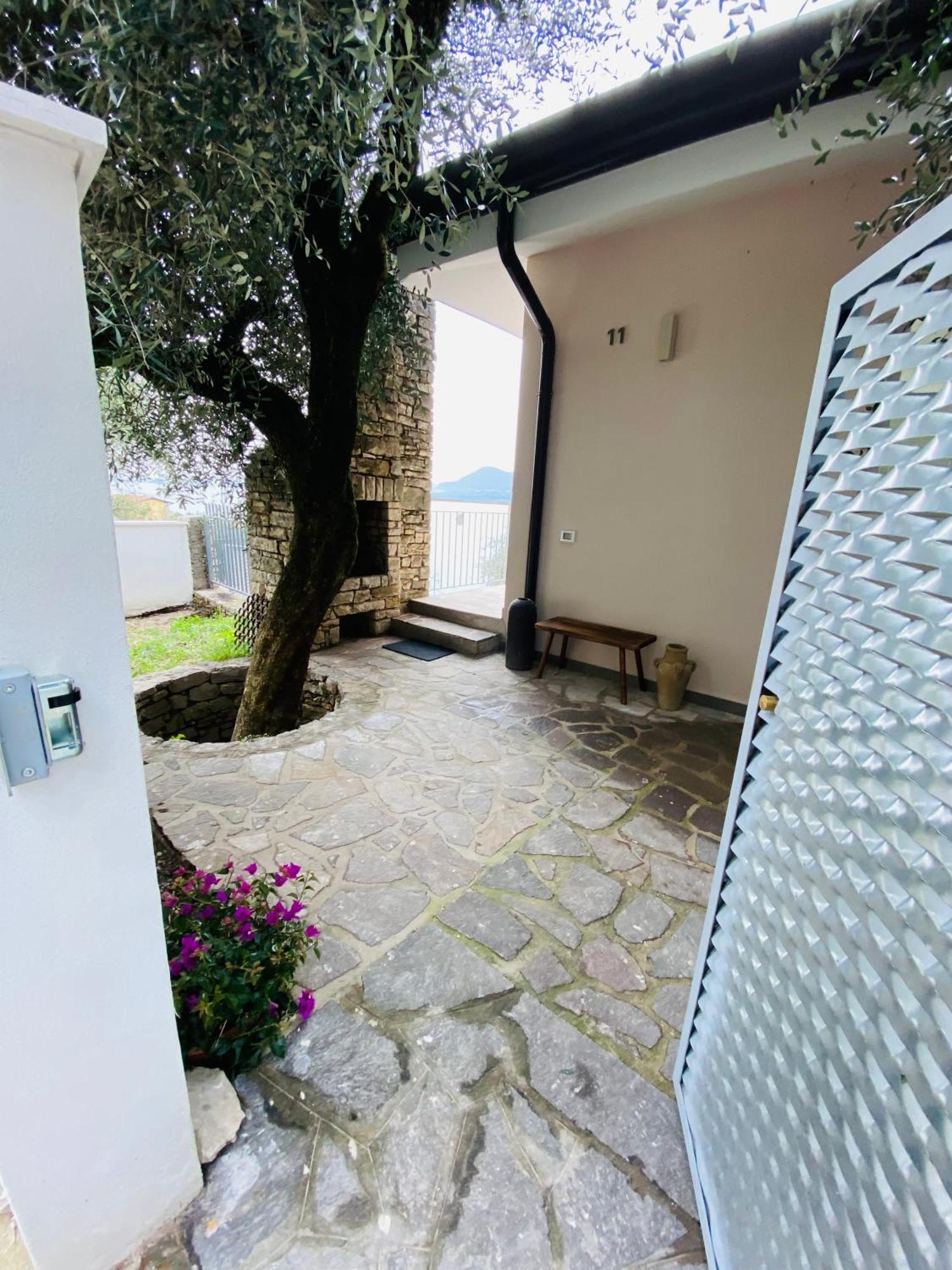 Holzi Apartment Brenzone sul Garda